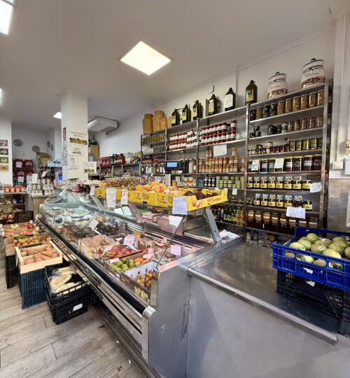 🥝✨ Traspaso Frutería – Oportunidad en Camins al Grau (Valencia)