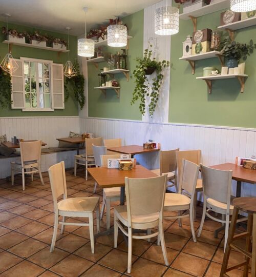 ☕ Traspaso de Cafetería Esquinera con Licencia Activa en Valencia – Zona Peñya Roja