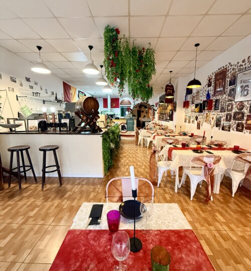 Traspaso Restaurante Pizzería con Gran Terraza – Náquera (Valencia)