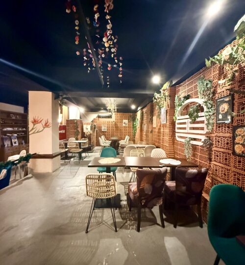 Restaurante de gran formato en traspaso en Valencia – 300 m², licencia y terraza
